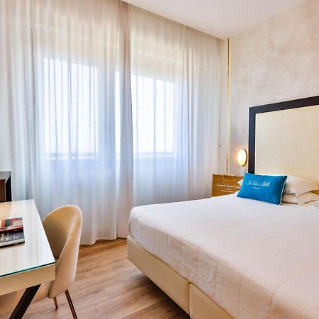 Unahotels Imperial Sport Hotel Pesaro Dış mekan fotoğraf