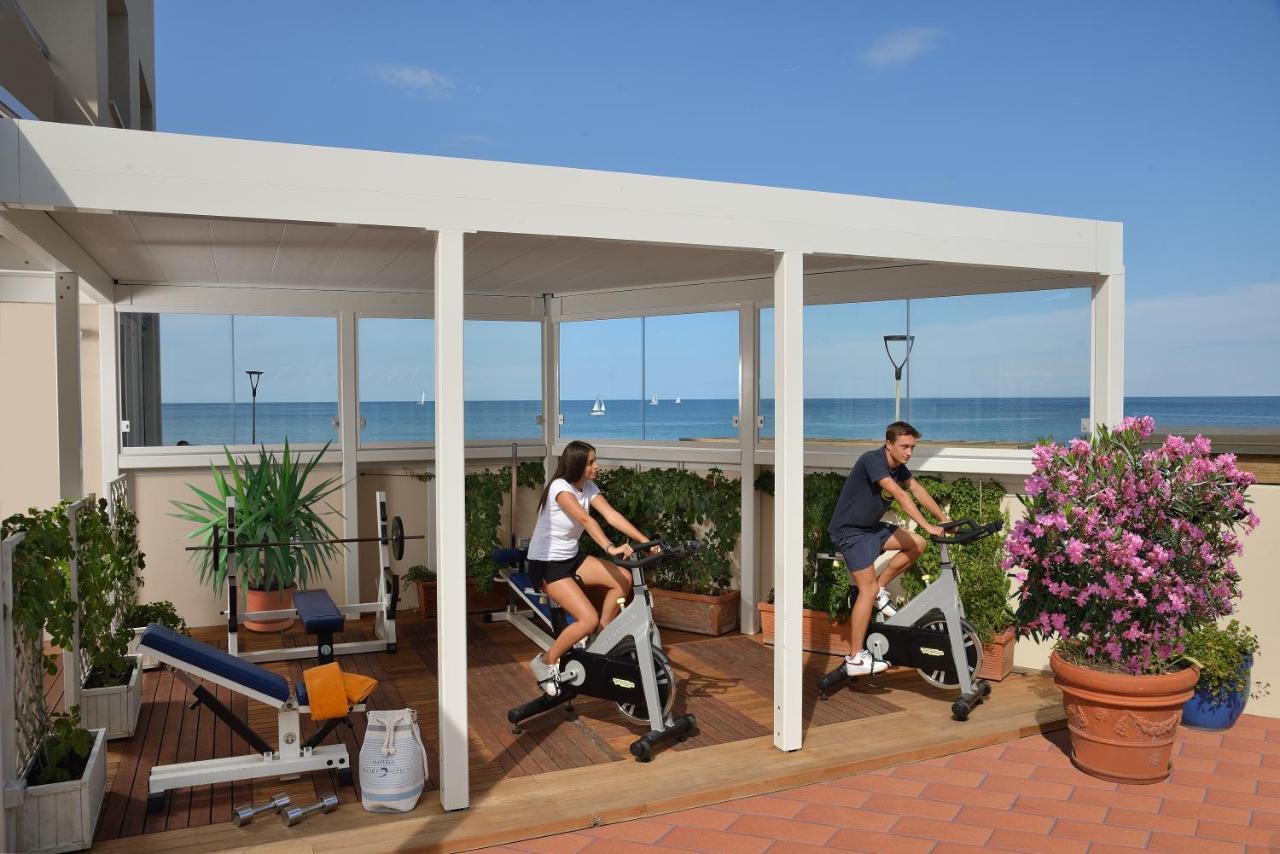 Unahotels Imperial Sport Hotel Pesaro Dış mekan fotoğraf
