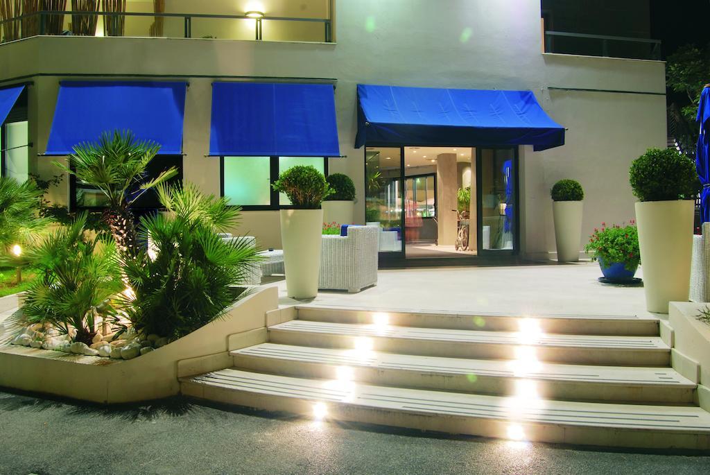 Unahotels Imperial Sport Hotel Pesaro Dış mekan fotoğraf